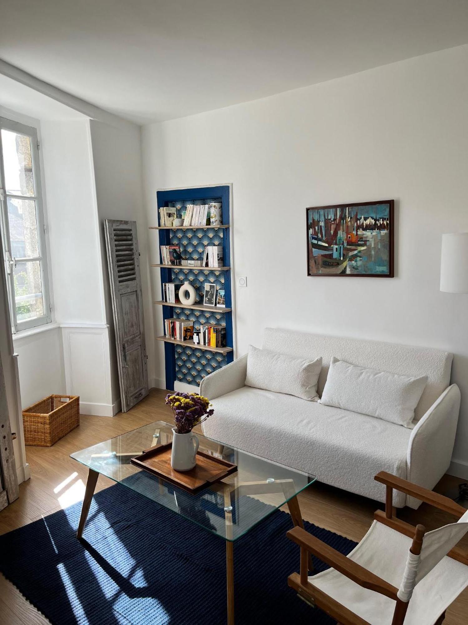 Appartement - Coeur Historique De *